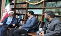  دیدار سرپرست جدید شبکه بهداشت و درمان شهرستان فردیس با امام جمعه